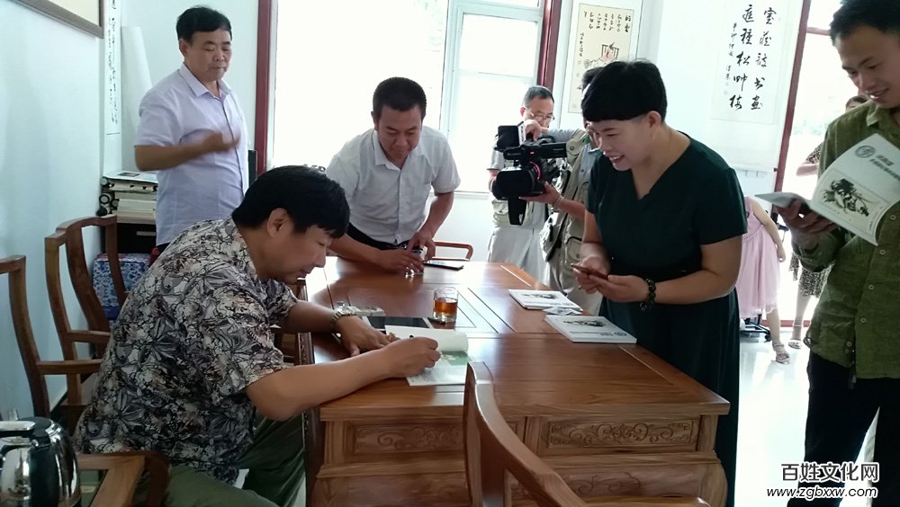 CCTV我愛你中華網(wǎng)絡(luò)電視頻道《放飛夢想》欄目走進(jìn)山東儒林文化園