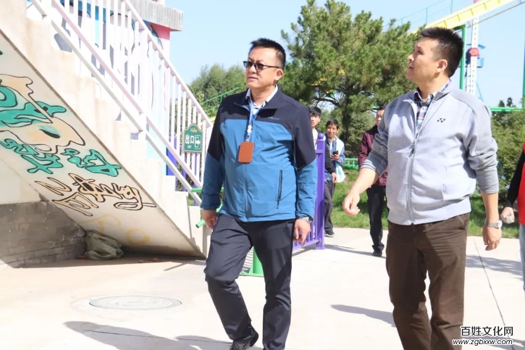 長治市質(zhì)量技術監(jiān)督局副局長邢懷忠蒞臨山西太行歡樂谷檢查游樂設施安全情況