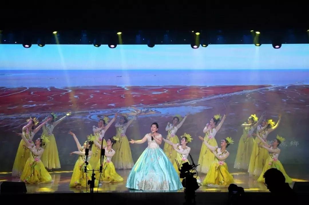 2019大報(bào)大刊媒體記者孤島行座談交流會(huì)在孤島鎮(zhèn)舉行