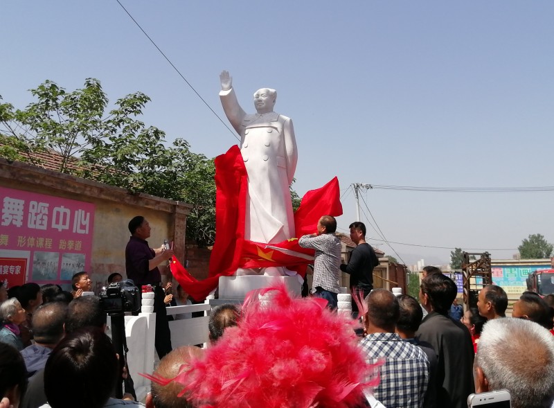 南固現(xiàn)村：載歌載舞歌盛世 吃水不忘挖井人