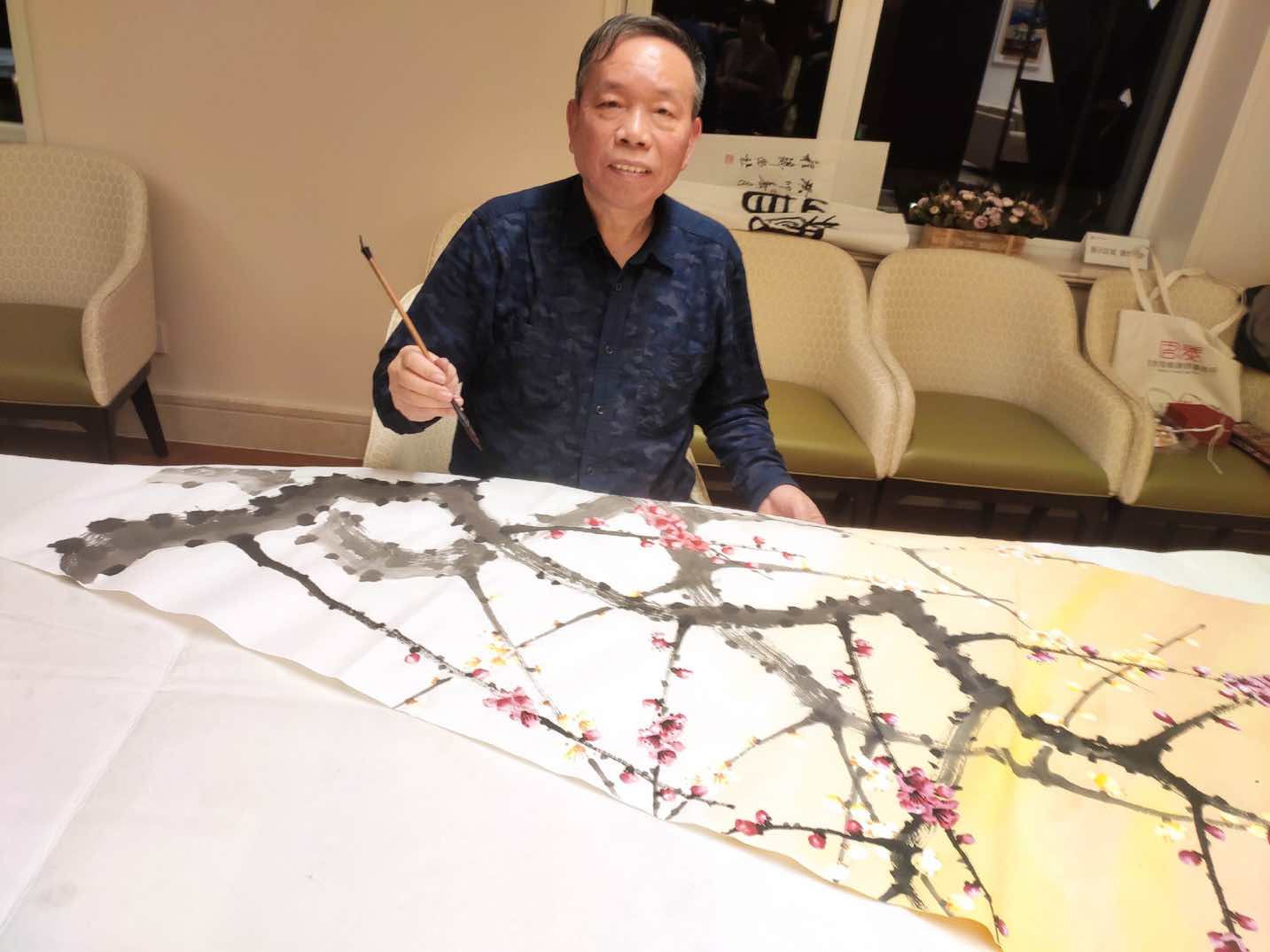 北京市東城區(qū)美術(shù)家協(xié)會系列采風(fēng)活動在延慶舉行 北京市東城區(qū)美術(shù)家協(xié)會系列采風(fēng)活動在延慶舉行