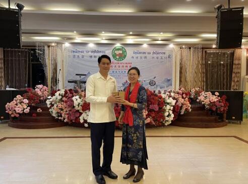 第八屆世界朋友節(jié)暨世界土著文化發(fā)展聯(lián)盟啟動儀式在老撾烏多姆賽隆重舉行