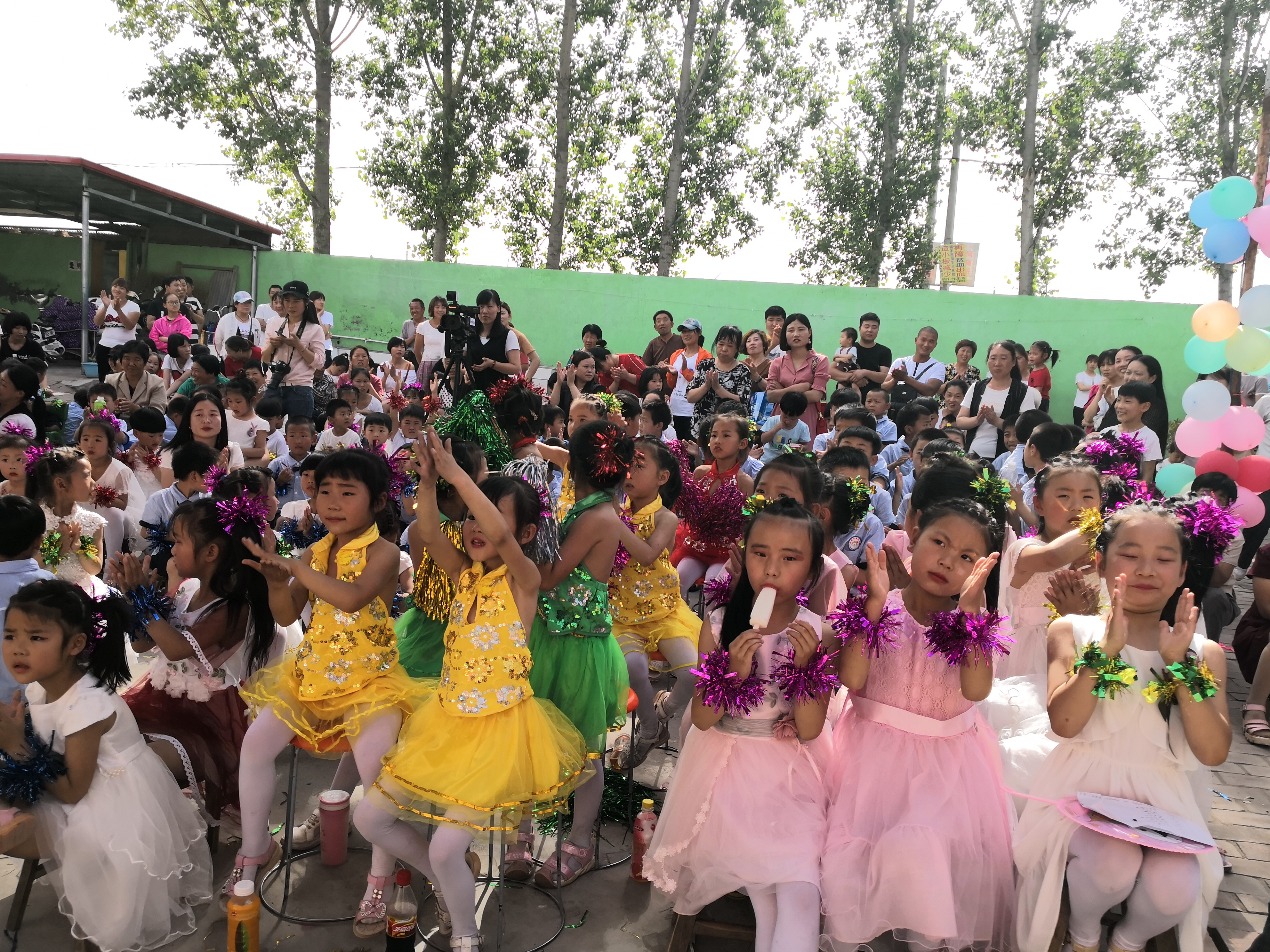 啟航文博幼兒園舉行放飛童心 暢想六一活動(dòng)