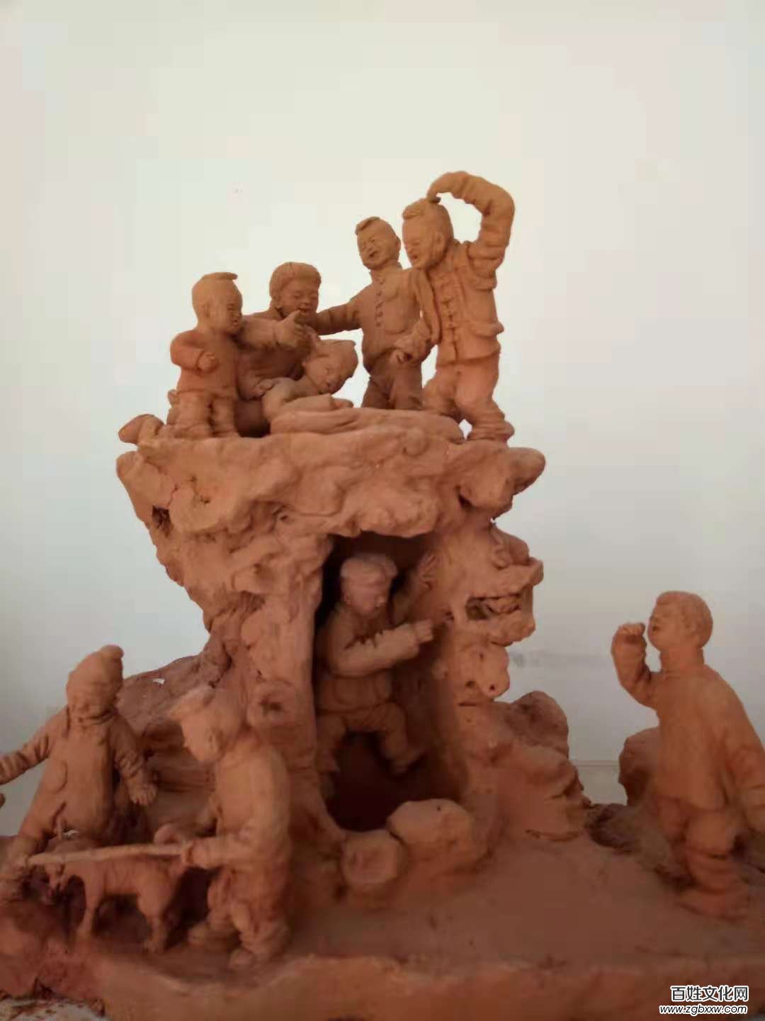 妙筆繪丹青 巧手塑經(jīng)典——訪(fǎng)河北省美術(shù)家協(xié)會(huì)會(huì)員周榮全