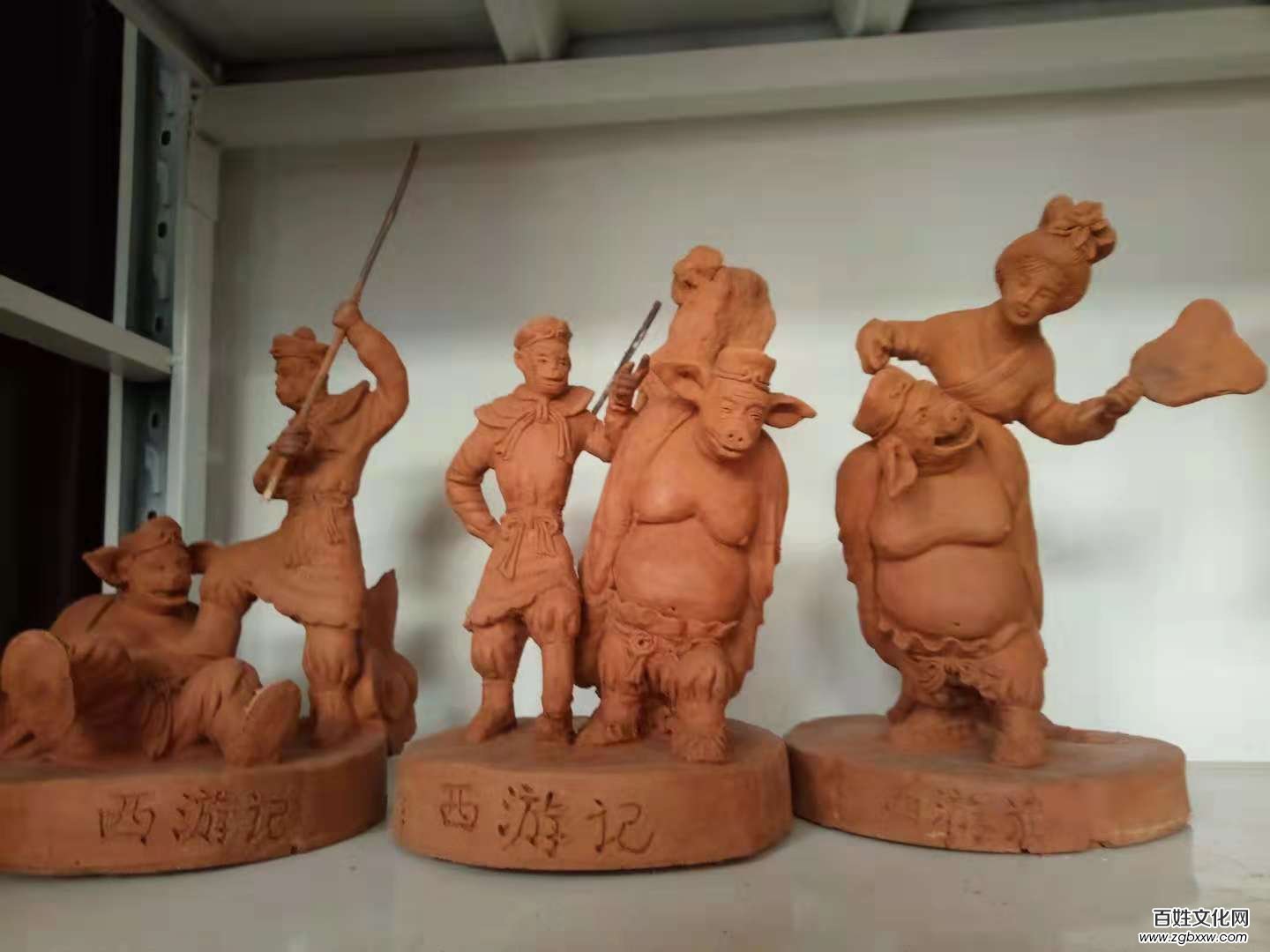 妙筆繪丹青 巧手塑經(jīng)典——訪(fǎng)河北省美術(shù)家協(xié)會(huì)會(huì)員周榮全