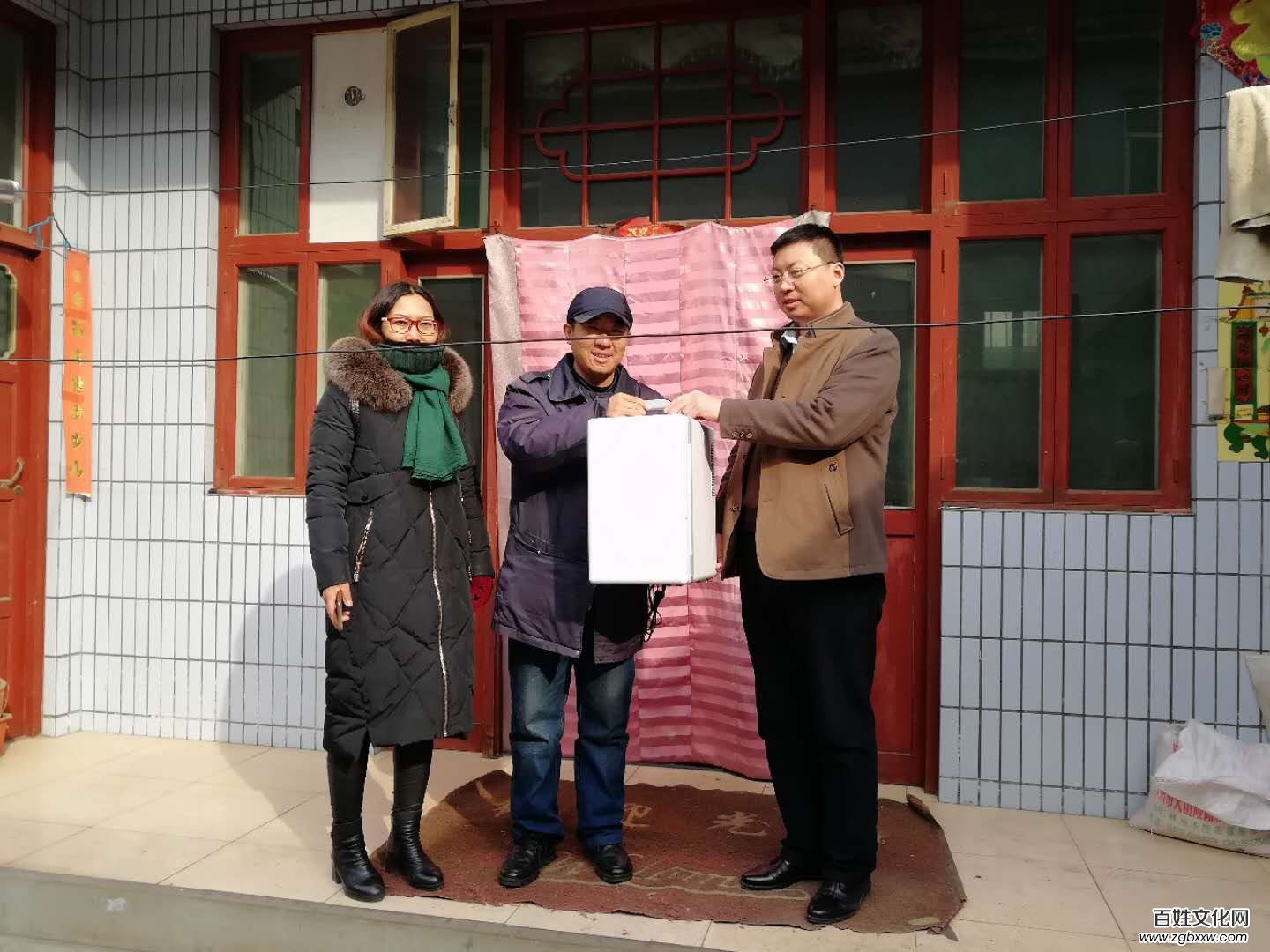 發(fā)揮民建特色 助推精準(zhǔn)扶貧——安陽民建會(huì)員牛海洋幫扶貧在路上