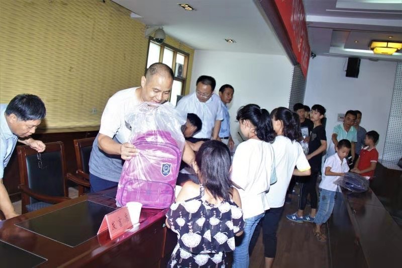 百年老店同盛祥 大愛無疆張振中