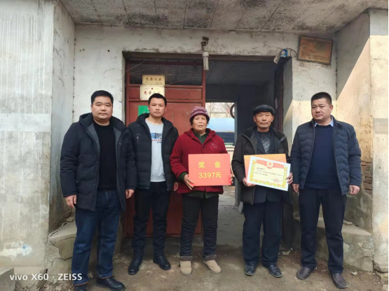 奉獻軍營終不悔 轉(zhuǎn)業(yè)回鄉(xiāng)立新功——記退役軍人陳召斌