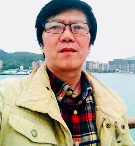 陳超：西散南國文學(xué)社藝術(shù)顧問