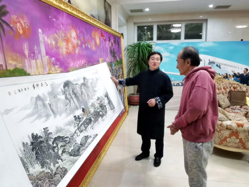 王余根在京與劉宇一等文化界名人進(jìn)行交流