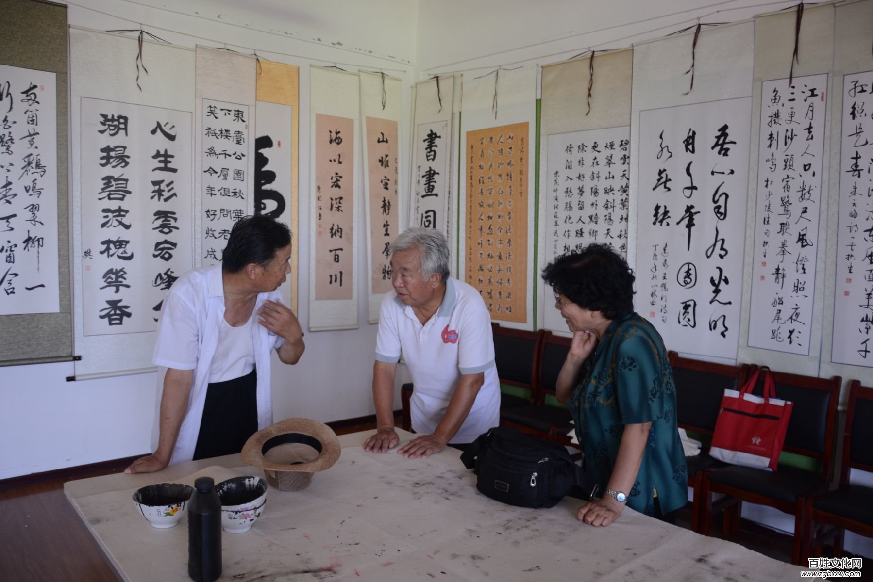 萬眾同歌頌共產(chǎn)黨 美麗李石門花盛開