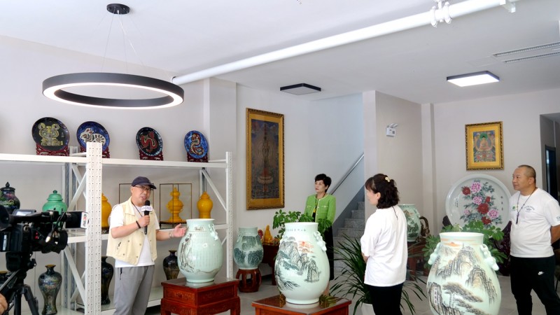中國文藝名家展覽館淄博館揭牌，落戶淄博博林陶瓷琉璃藝術(shù)院