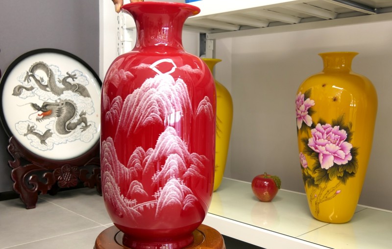 中國文藝名家展覽館淄博館揭牌，落戶淄博博林陶瓷琉璃藝術(shù)院