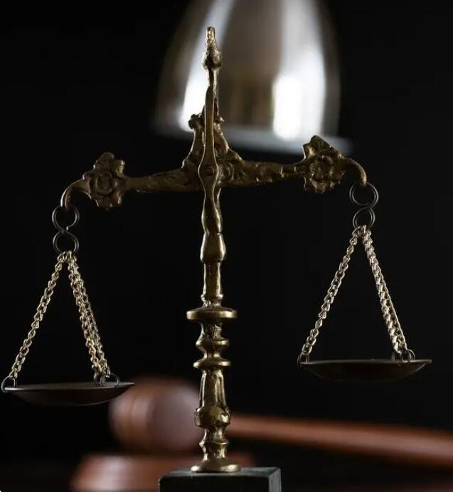 淺析司法獨(dú)立與市場自治的關(guān)系