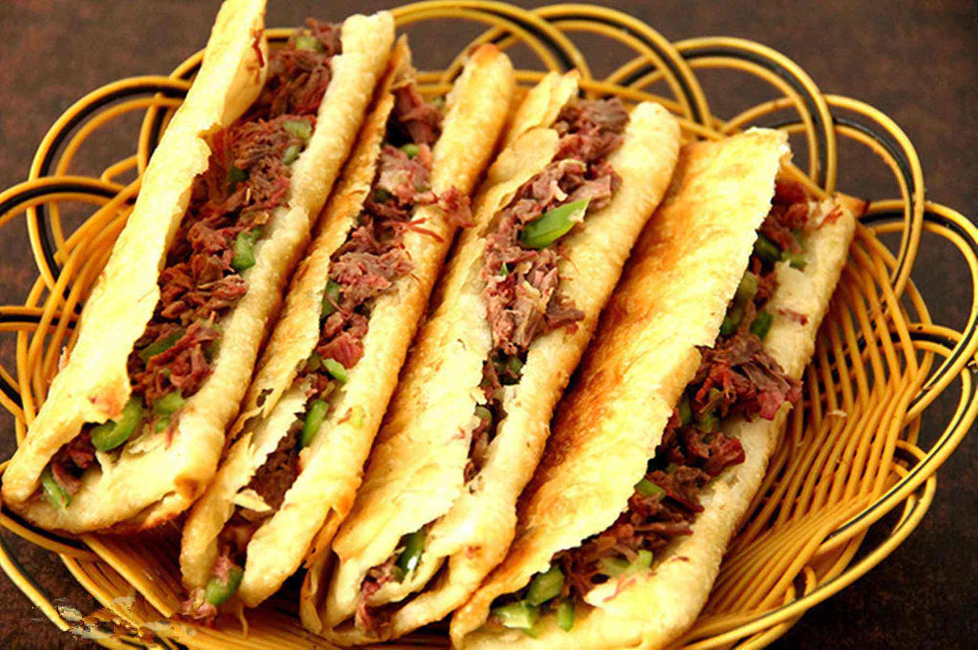 熱烈祝賀安陽沐香苑濮陽市慶祖鎮(zhèn)劉家傳統(tǒng)驢肉館被授予315誠信服務示范理事單位